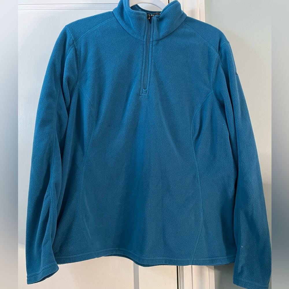 Eastern Mountain Sports popover 1:4 zip fleece